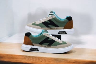 Premium Fashionable Sneaker(ADS-9)_img_0