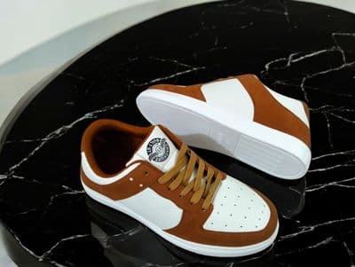 Trendy Fashionable Sneakers (ADS-36)_img_3