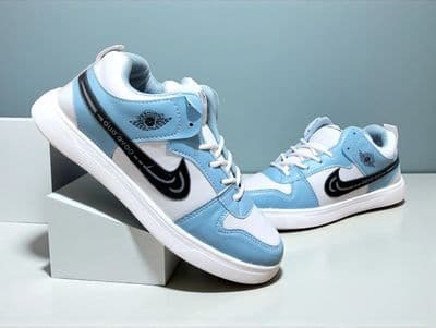Premium Fashionable Sneaker (Blue)_img_0