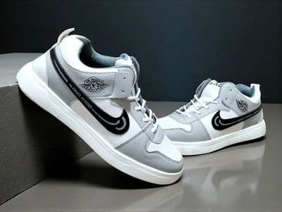 Premium Fashionable Sneaker (GHEYA)_img_1