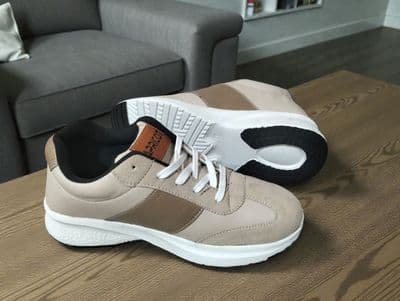 Premium Quality Sneaker (ADS-57)_img_3