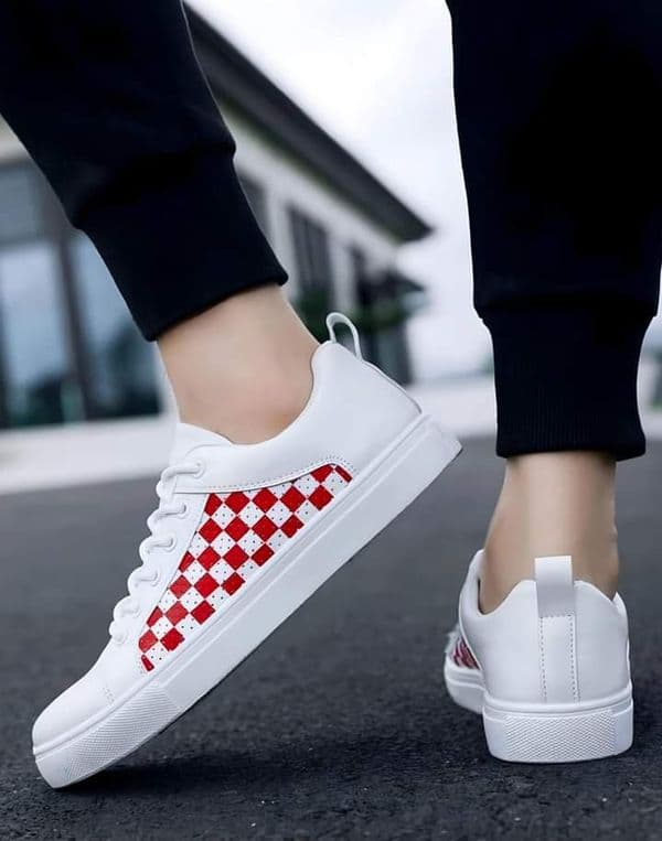 Premium Quality Sneaker (ADS-16)