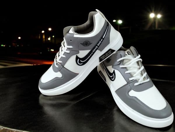 Premium Fashionable Sneaker (GHEYA)