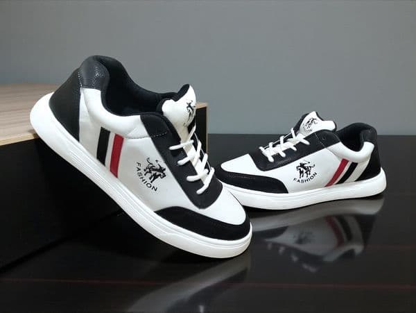 Premium Fashionable Sneaker (ADS-1)