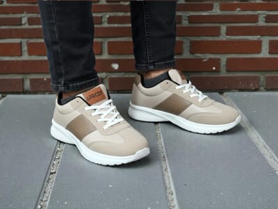 Premium Quality Sneaker (ADS-57)_img_2