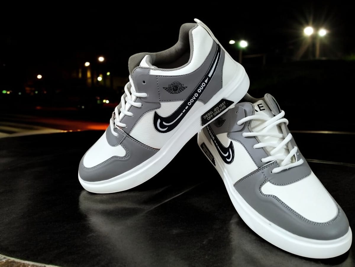 Premium Fashionable Sneaker (GHEYA)
