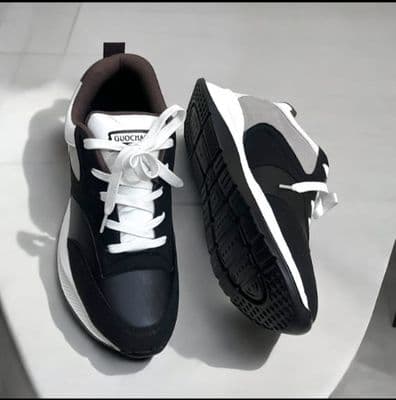 Premium Quality Sneakers (ADS-34)